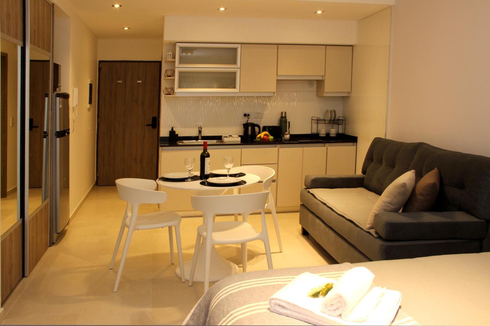 Aparthotel In House Ba - College Buenos Aires Exterior foto